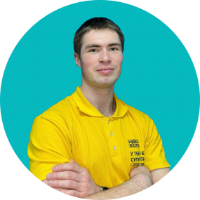 Эрик - КИБЕРшкола программирования для детей, компьютерные курсы для школьников, начинающих и подростков - KIBERone г. Царицыно